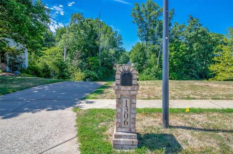 1306 Arbor Bluff Cir, Ballwin, MO 63021 photo 61
