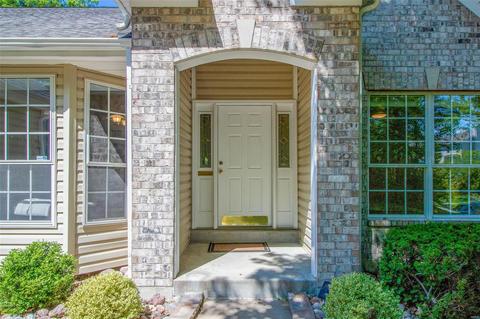1306 Arbor Bluff Cir, Ballwin, MO 63021 photo 2