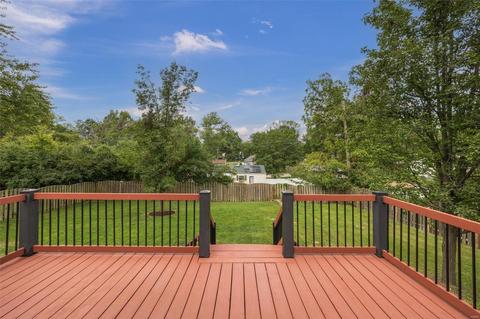 519 Sulphur Spring Rd, Manchester, MO 63021 photo 3