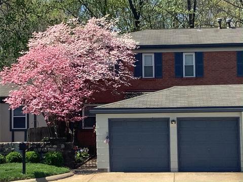 967 Silversprings Ln, Ballwin, MO 63021 photo 1