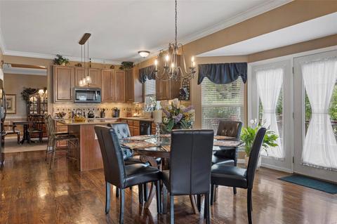 1012 Red Orchard Trl, O'fallon, MO 63368 photo 9