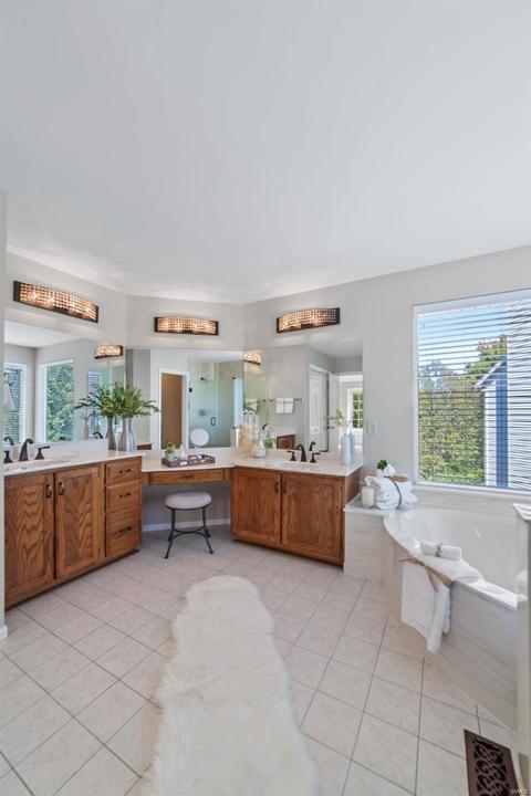 16111 Ridgewoods Crest Ct, Ellisville, MO 63038 photo 29