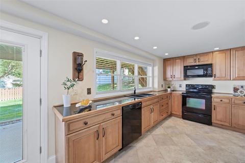 16111 Ridgewoods Crest Ct, Ellisville, MO 63038 photo 39