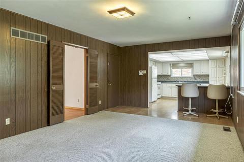 4559 Valmeyer Dr, Saint Louis, MO 63128 photo 12