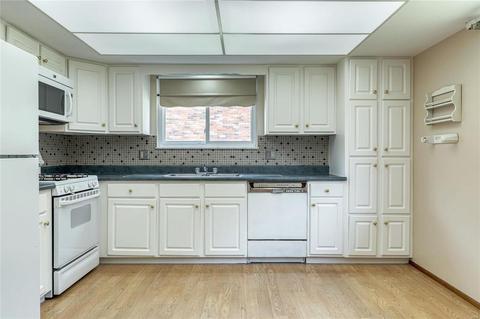 4559 Valmeyer Dr, Saint Louis, MO 63128 photo 15