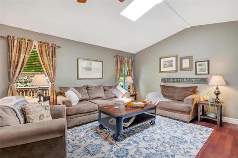 2921 White Stable Dr, O'fallon, MO 63368 photo 4