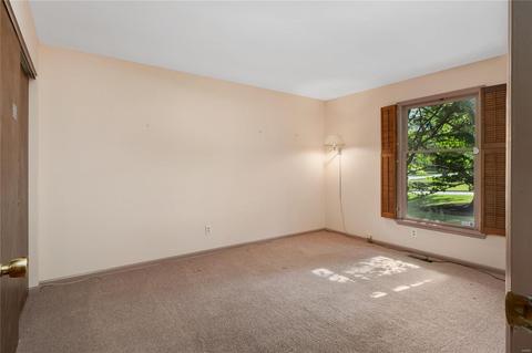 14 Williamsburg Rd, Saint Louis, MO 63141 photo 19