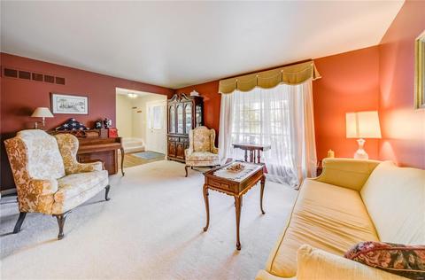 1041 Summer Tree Dr, Ballwin, MO 63011 photo 3