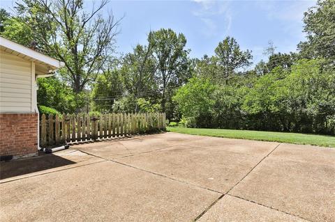 108 Calico Ln, Ballwin, MO 63011 photo 23