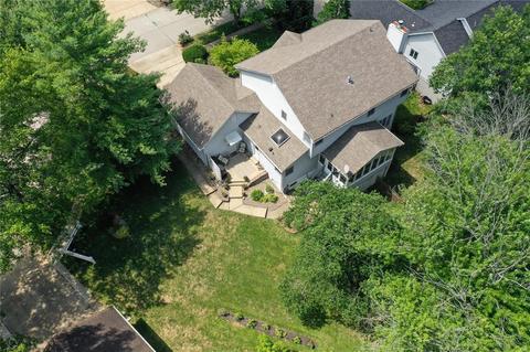 860 Heron Woods Dr, Manchester, MO 63021 photo 2