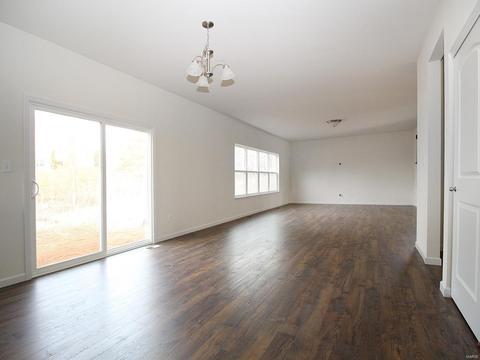17469 Wyman Ridge Dr, Eureka, MO 63025 photo 2