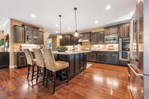 168 Point Lansing Cir, Ballwin, MO 63021 photo 14