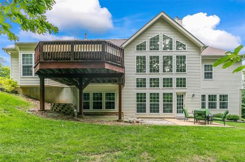 954 Legends View Dr, Eureka, MO 63025 photo 3