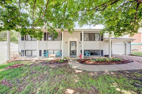 32 Frontier Trl, Fenton, MO 63026 photo 1