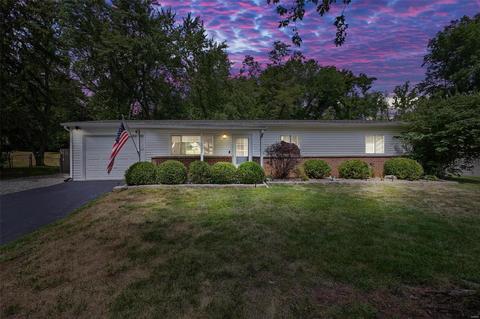 237 Ries Rd, Ballwin, MO 63021 photo 1