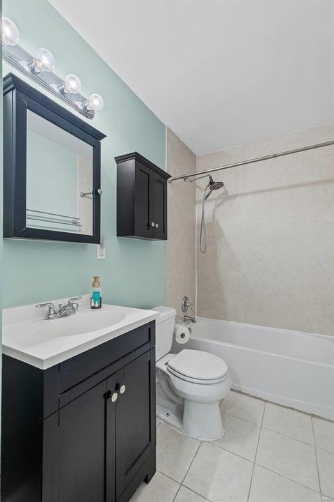 237 Ries Rd, Ballwin, MO 63021 photo 20