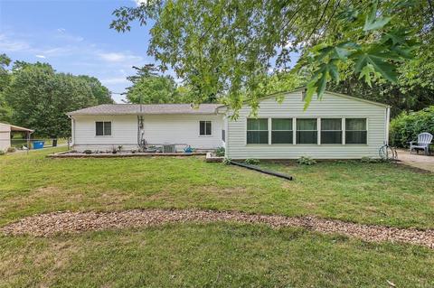 237 Ries Rd, Ballwin, MO 63021 photo 4
