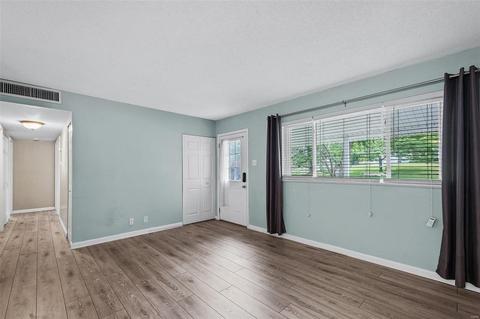 237 Ries Rd, Ballwin, MO 63021 photo 5