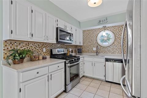 714 Inglestone Ct, Manchester, MO 63021 photo 7