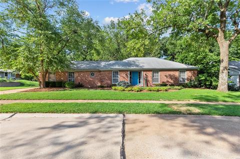 714 Inglestone Ct, Manchester, MO 63021 photo 1