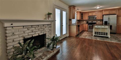 105 Baxter Acres Dr, Manchester, MO 63011 photo 9