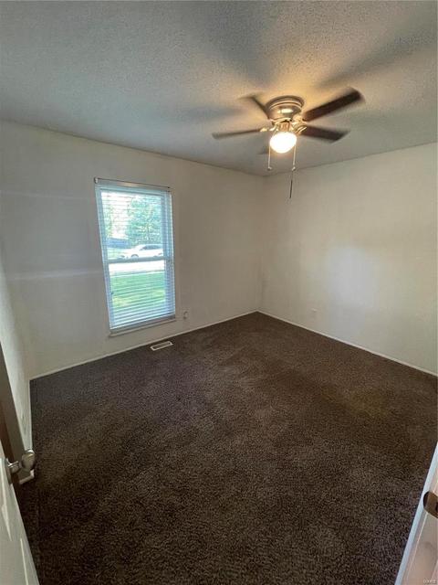 105 Baxter Acres Dr, Manchester, MO 63011 photo 13