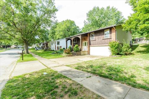 346 Towerwood Dr, Ballwin, MO 63021 photo 6
