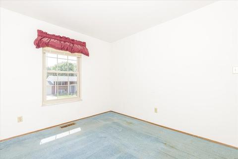 346 Towerwood Dr, Ballwin, MO 63021 photo 32
