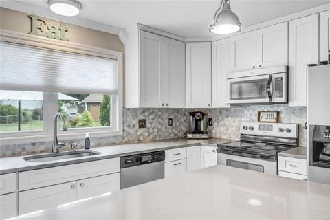 920 Napoli Dr, Ballwin, MO 63021 photo 5