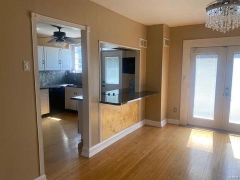 3700 Oakmount Ave, Saint Louis, MO 63121 photo 10