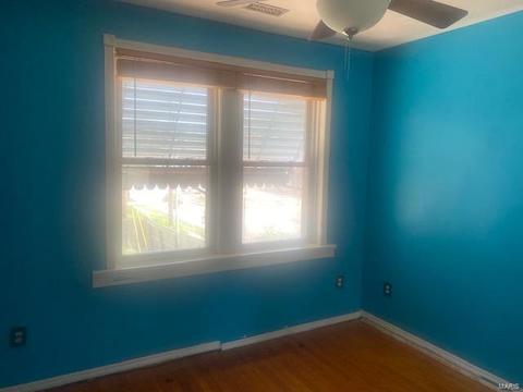 3700 Oakmount Ave, Saint Louis, MO 63121 photo 5