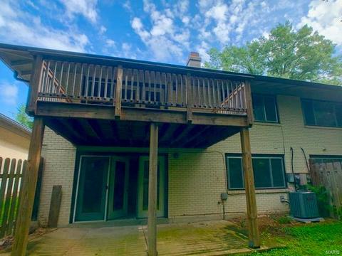 842 Conestoga Dr, Manchester, MO 63021 photo 14