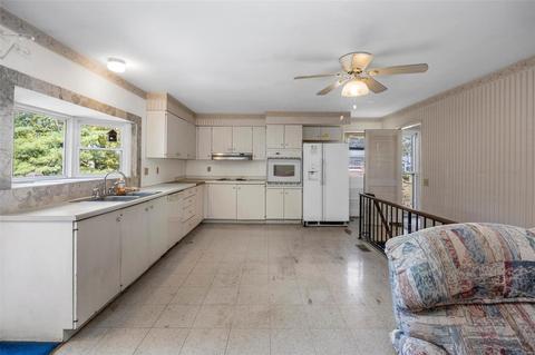787 Rojean Dr, Ellisville, MO 63021 photo 7