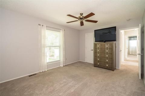209 Monroe Mill Dr, Ballwin, MO 63011 photo 39