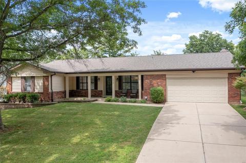 1515 Pheasant Ridge Dr, Ellisville, MO 63011 photo 2