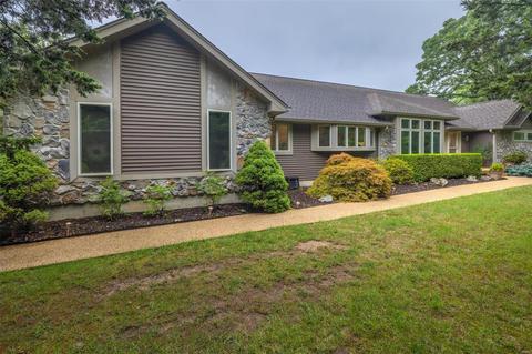 895 Silver Fox Dr, Innsbrook, MO 63390 photo 1
