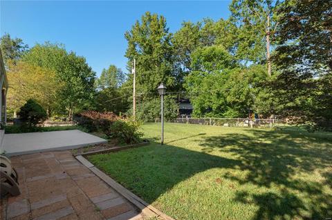 329 Norwich Ct, Ballwin, MO 63011 photo 18