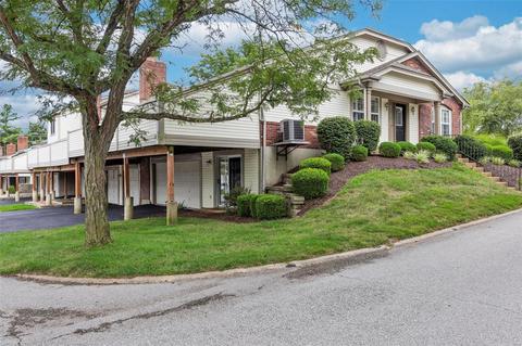15724 Eldon Ridge Dr, Chesterfield, MO 63017 photo 4