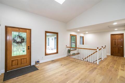 1302 Bear Canyon Rd, Ballwin, MO 63021 photo 3