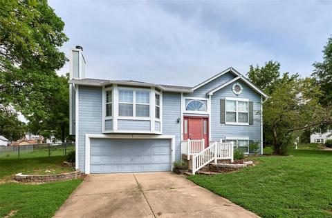 1 Whispering Rock Ct, O'fallon, MO 63366 photo 1