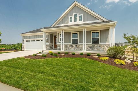 7424 Snowy Owl Ct, Affton, MO 63123
