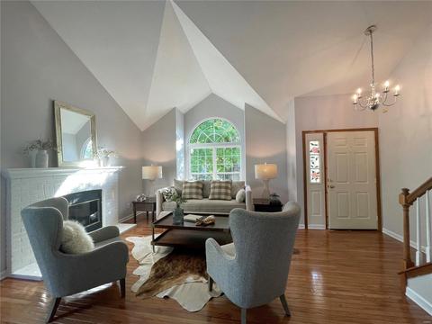 1024 Oak Glen Cir, Ballwin, MO 63021 photo 4
