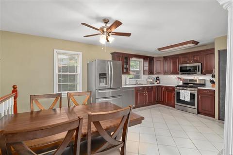625 Nancy Dr, Saint Charles, MO 63301 photo 3