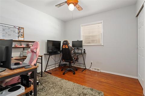 625 Nancy Dr, Saint Charles, MO 63301 photo 9