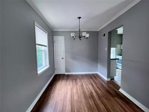 8539 Appleton Dr, Saint Louis, MO 63132 photo 6