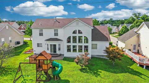 344 Thoreau Blvd, O'fallon, MO 63366 photo 2