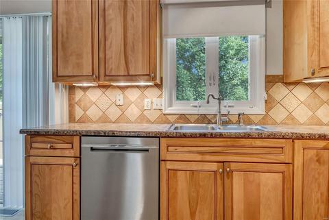 128 Tartan Green Blvd, Ellisville, MO 63021 photo 3
