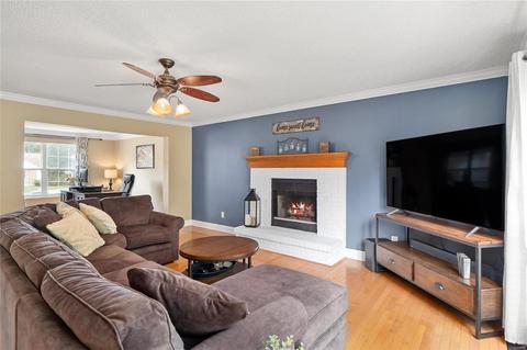 9 Democracy Cir, O'fallon, MO 63368 photo 7