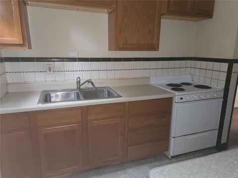 6301 Everett Dr, Saint Louis, MO 63134 photo 11