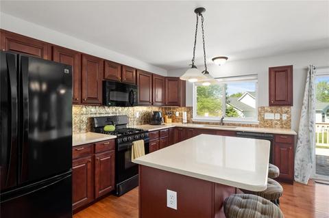 1409 Noyack Dr, O'fallon, MO 63366 photo 5